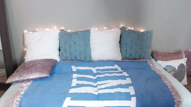 Lilcanadiangirl, Horny Teen Fucking A Huge Horse Dildo Onlyfans Video Leaked