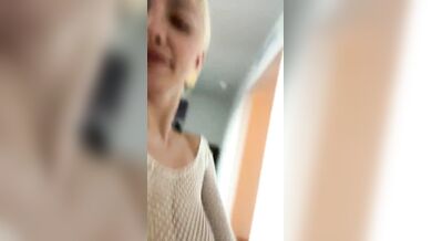 Lindsey Pelas, Teasing In Her Fishnet Lingerie Onlyfans Video Leaked