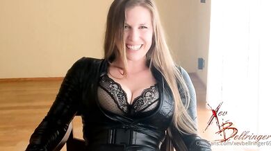 Xev Bellringer, Black Latex Full Bodysuit Dildo Play Onlyfans Video Leaked