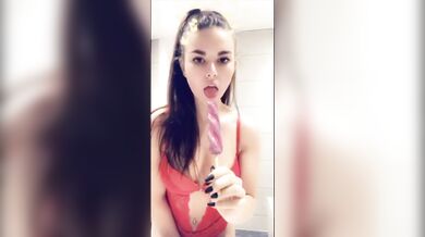Lauren Alexis, Candy Lollipop Blowjob Livestream Onlyfans Video Leaked