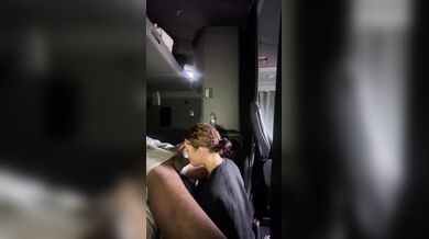 ItSunnySZN - Petite Latina Maria Gets On Her Knees For 50 Mins