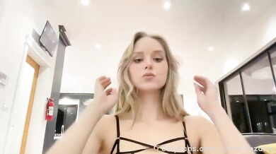 Caroline Zalog, Getting Ready For Bed Onlyfans Video Leaked
