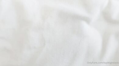 Kayleigh Davis, Milf Lesbian Sluts Mutual Vibrator Masturbation Onlyfans Video Leaked