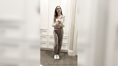 Lola Moon, Petite Girlfriend Riding Lover In Bedroom Onlyfans Video Leaked