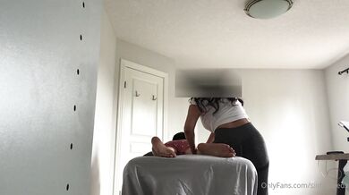 Sinfuldeeds, Vietnamese Masseuse Amateur Handjob For Client Onlyfans Video Leaked