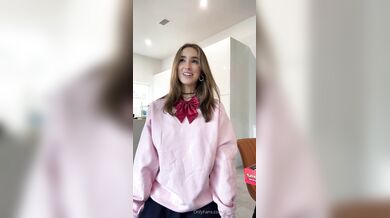 Natalie Roush, Momo Cosplay Striptease While Opening Pokemon Onlyfans Video Leaked