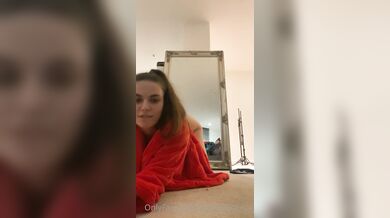 Lauren Alexis, Big Ass Twerking In The Bedroom Mirror Onlyfans Video Leaked