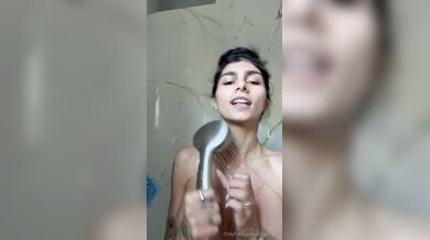 Mia Khalifa, Naked Under The White Dress Before Going Out Onlyfans Video Leaked