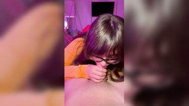 Salarrea, Glasses Velma Cosplay Blowjob Pov Onlyfans Video Leaked