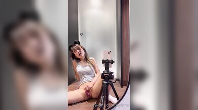 Jayinne, Petite Asian Teen Clit Vibrating Masturbation Onlyfans Video Leaked