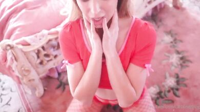 Caroline Zalog, Valentines Day Room Lingerie Tease Onlyfans Video Leaked