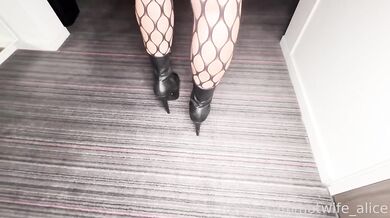 Hotwife Alice × MaskedBBC - BBC Anal