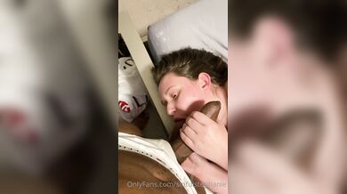 Snowbunnysteph, Thickfitsteph, Thicc Slut Deepthroating A Bbc Onlyfans Video Leaked