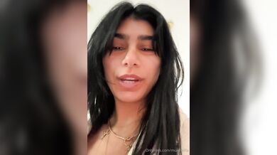 Mia Khalifa, Sexy Arab Hot Dress Try-On-Haul Onlyfans Video Leaked