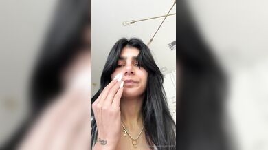 Mia Khalifa, Sexy Arab Hot Dress Try-On-Haul Onlyfans Video Leaked