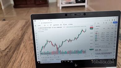 Danielle Renae - BG - Full Service Maid