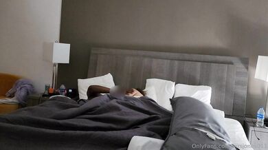 MrsJones011 - Hubby cleaning up BBC creampie