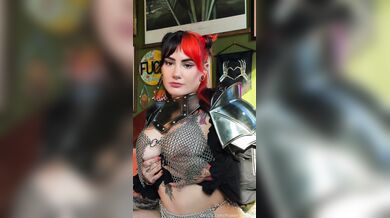 Peta Lloyd, Power_Midget, Monster Dildo Masturbation In Chain Mail Onlyfans Video Leaked