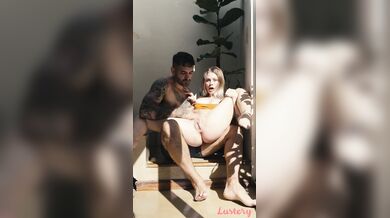 Sammmnextdoor, Staircase Masturbation Squirting Onlyfans Video Leaked