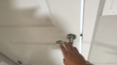 Melztube, Scottstarkx, Chat - Should I Fuck My Step-Brother Onlyfans Video Leaked