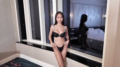 Mikaela.Tx, Asian Teen Making Herself Cum With Dildo Onlyfans Video Leaked