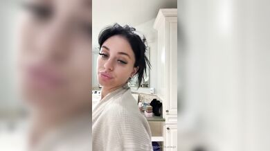 Camilla Araujo, Wet Dildo Fucking In The Shower Onlyfans Video Leaked