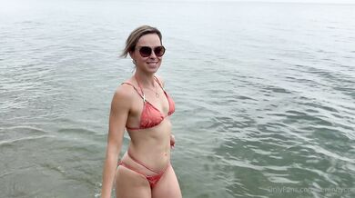 Serenity Cox, Hotwife Fucking Two Cocks By The Beach Onlyfans Video Leaked