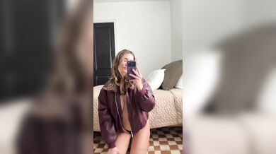 Natalie Roush, Big Tits Teasing In The Mirror Onlyfans Video Leaked