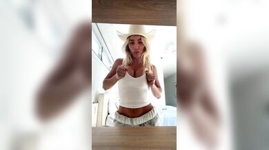 Rebecca Mcleod, Blonde Model With Big Tits Livestream Onlyfans Video Leaked