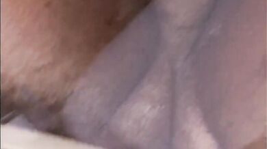 Wife fucking her bbc bf in the back seat after there date