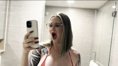 TaylorGift- Mommys First Bbc