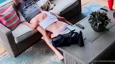 sweetvickievip- This is the full video of me and my neighbor getting it on