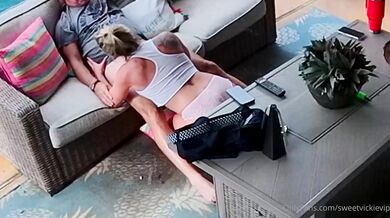 sweetvickievip- This is the full video of me and my neighbor getting it on