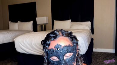 MinaTheHotwife × Syphonfilthy