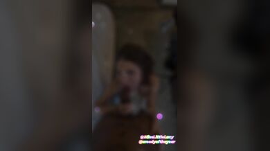 Misslittlelucy (with face) - Woodyoftheyear