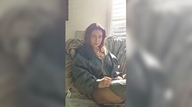Alinity, Playing With Her Pussy Under Sunlight Onlyfans Video Leaked