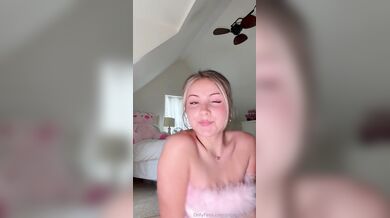 Piper Rockelle, Fluffy Pink Lingerie Striptease Onlyfans Video Leaked