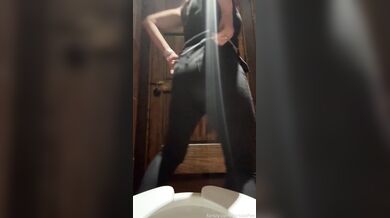 Persiaspee, Sexy Milf Peeing Pov Onlyfans Video Leaked
