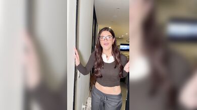 Arikytsya, Realtor Roleplay Ppv With Big Dildo Onlyfans Video Leaked