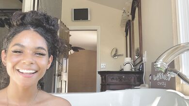 Princess Helayna, Teasing Her Hot Naked Body In The Jacuzzi Onlyfans Video Leaked