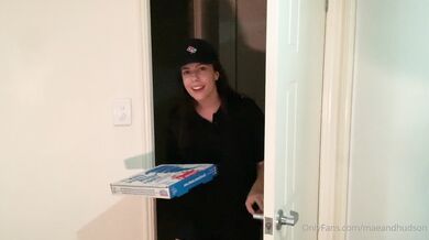 Maeandhudson, Fucking The Pizza Delivery Girl Onlyfans Video Leaked
