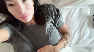 Asa Akira, Clit Rubbing Masturbation In The Morning Onlyfans Video Leaked