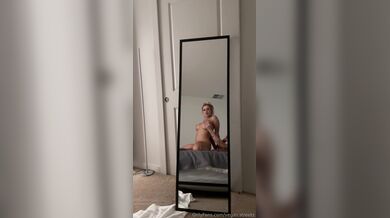 Kaylyn Marie, Grinding On Her Lovers Big Cock In The Mirror Onlyfans Video Leaked