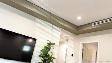 Charlie Forde, Scottstarkx, Catchin Step-Mom Cheating While Peeping Onlyfans Video Leaked