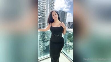 Tatianaxxxm, Zaddy2X, Latina Slut With Oiled-Up Booty Fucking A Bbc Onlyfans Video Leaked