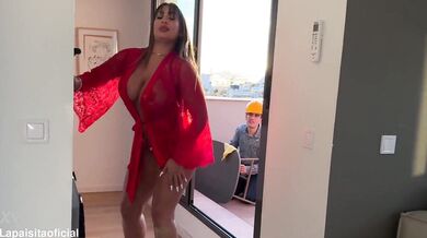 La Paisita, Thicc Latina Milf Fucking The Peeping Handyman Onlyfans Video Leaked