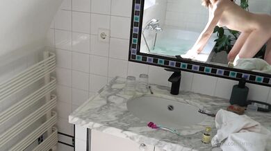 Anny Aurora, Sucking And Fucking In The Bathroom Onlyfans Video Leaked