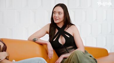 Catherine Knight, Plugtalk, Lena The Plug, Ffm Threesome With Latina Couple On Adult Interview Onlyfans Video Leaked