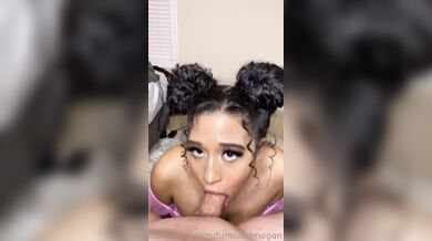 Funsizedmegan, On Her Knees Draining A Bwc Onlyfans Video Leaked