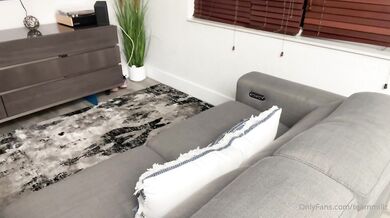 Taithefivefooter, Teammillz, Thicc Latina Riding A Black Cock On The Couch Onlyfans Video Leaked